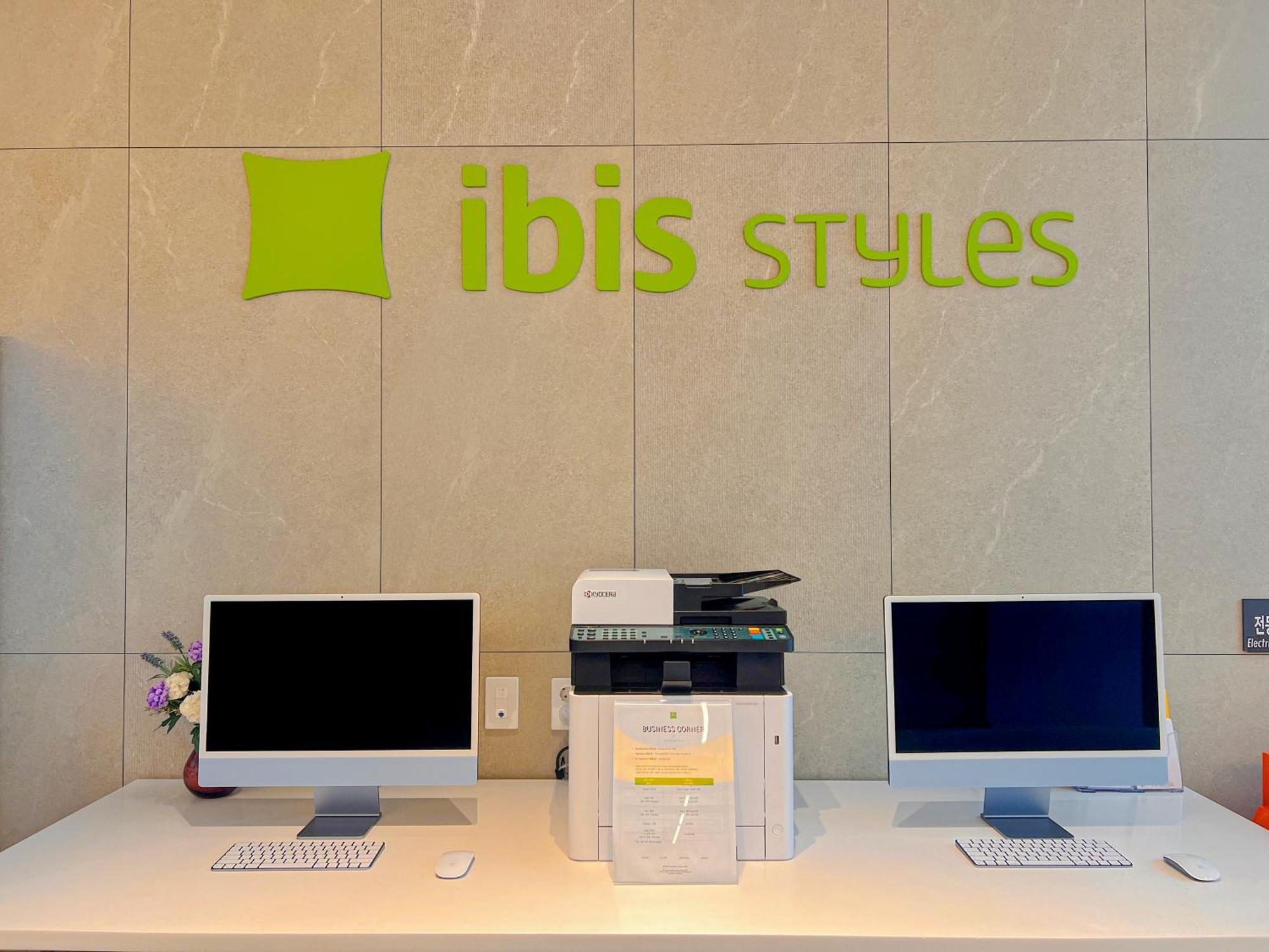 Ibis Styles Ambassador Incheon Airport T2 Hotel Exterior photo